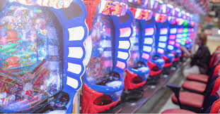 Maruhan Shinsekai interior